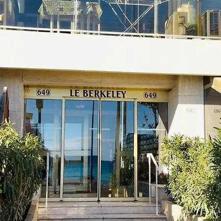 Berkeley, Studio, Terrasse, Vue Mer, Parking, Clim Menton