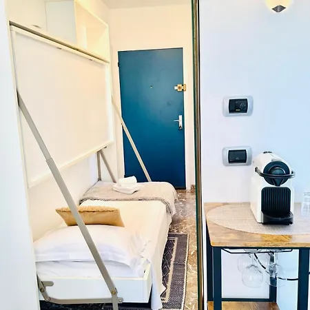 Berkeley, Studio, Terrasse, Vue Mer, Parking, Clim * Menton