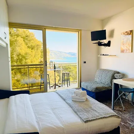 Apartmán Berkeley, Studio, Terrasse, Vue Mer, Parking, Clim *